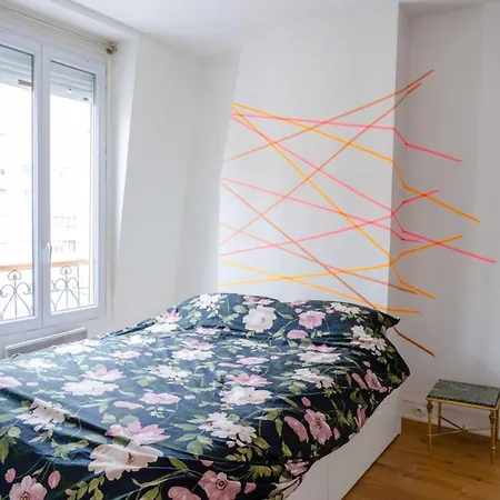 Calm Apt Near Montmartre