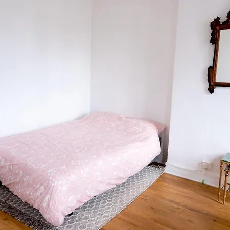 Appartement Calm Apt Near Montmartre